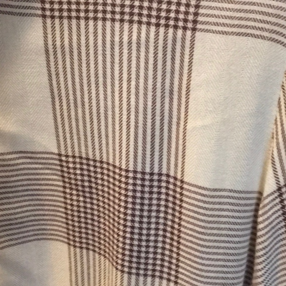 Top - Picture 2 of 3